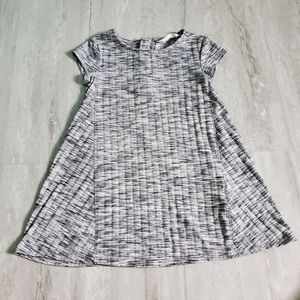 H&M zip back closure dress Size 2-4T